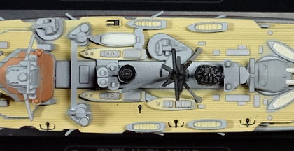037_Hiei_model_07_s.jpg