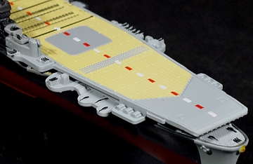 050_Junyo_model_02.jpg