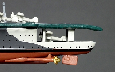 067_hermes_model_02.jpg
