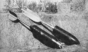 Bomb_T03_01_s.jpg
