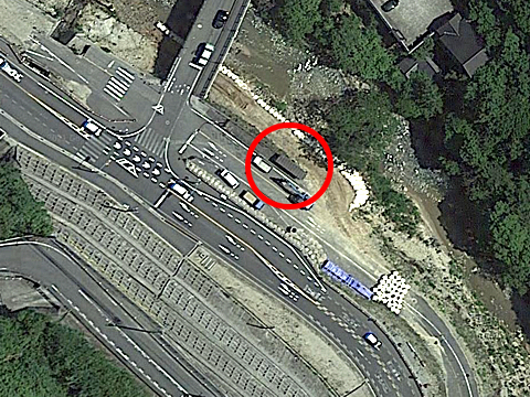 Kure_road_const_sat_01_s.jpg