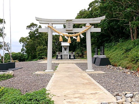 Senkaku_jinja_01_s.jpg