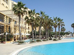 malta_hotel_07a.jpg